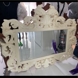LARGE DECORATIVE MIRROR